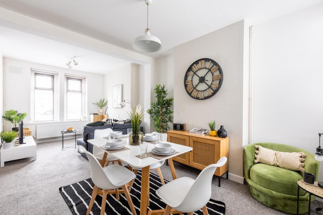 Levi Suite By Koya Homes - 3-Bedroom Home, Downtown Cardiff, Free Parking Eksteriør bilde
