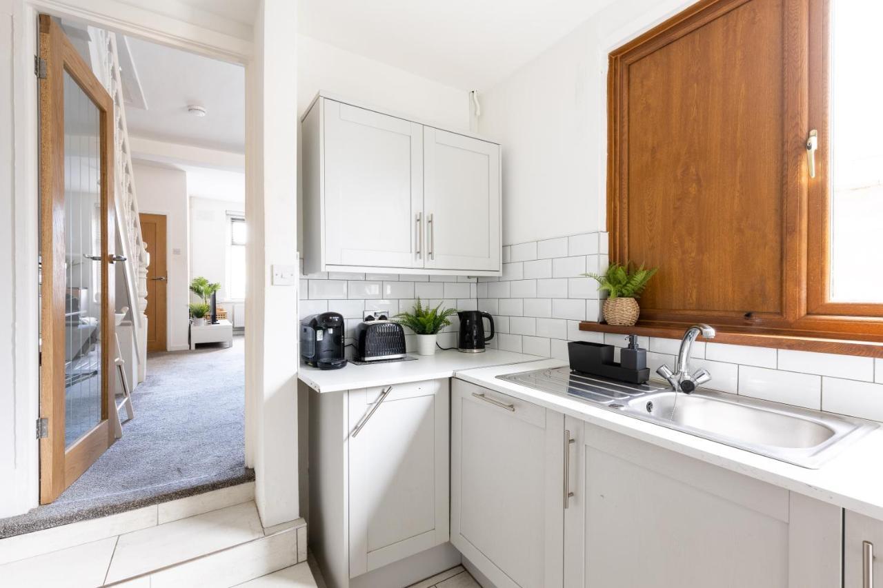 Levi Suite By Koya Homes - 3-Bedroom Home, Downtown Cardiff, Free Parking Eksteriør bilde