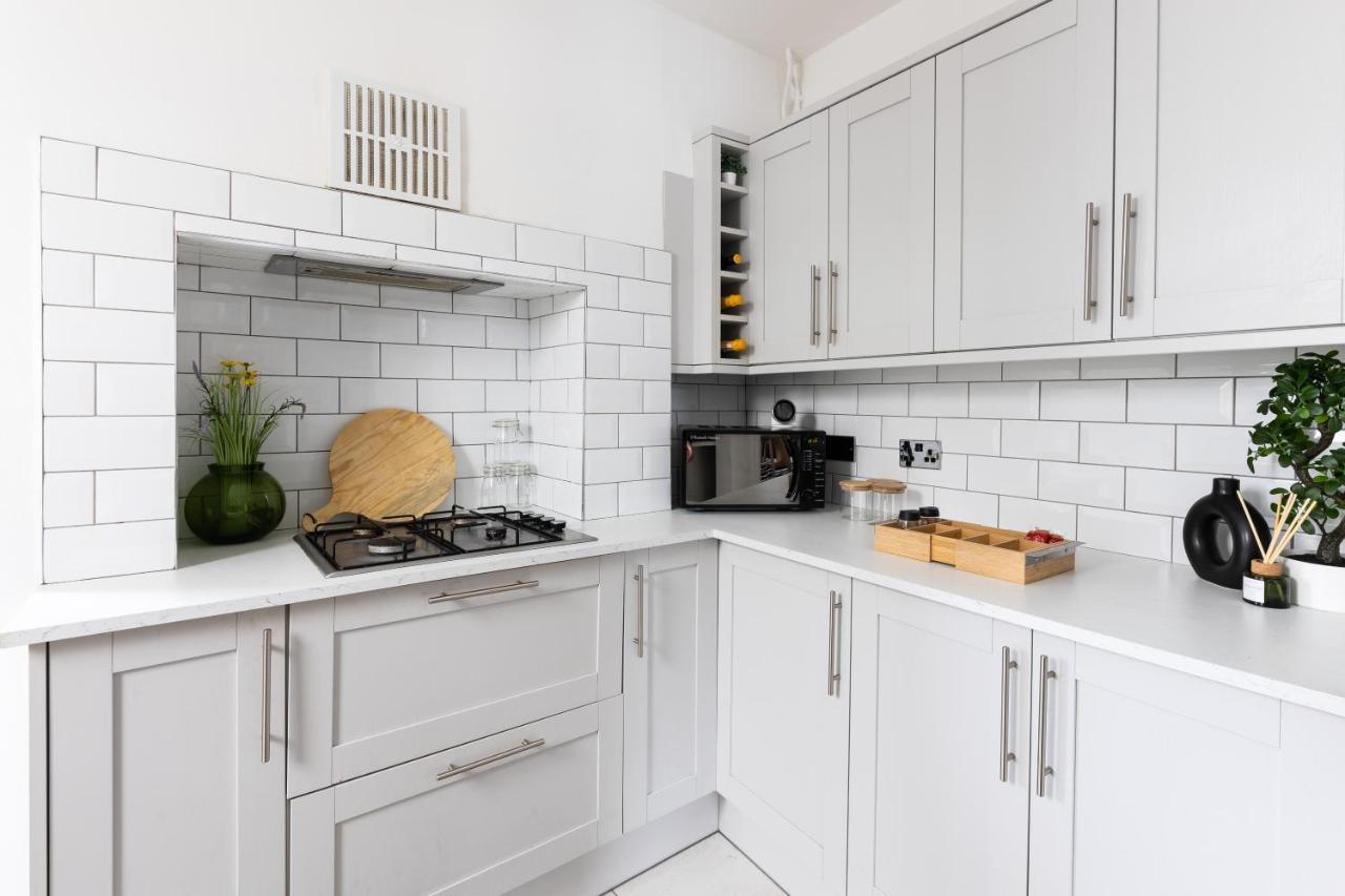 Levi Suite By Koya Homes - 3-Bedroom Home, Downtown Cardiff, Free Parking Eksteriør bilde