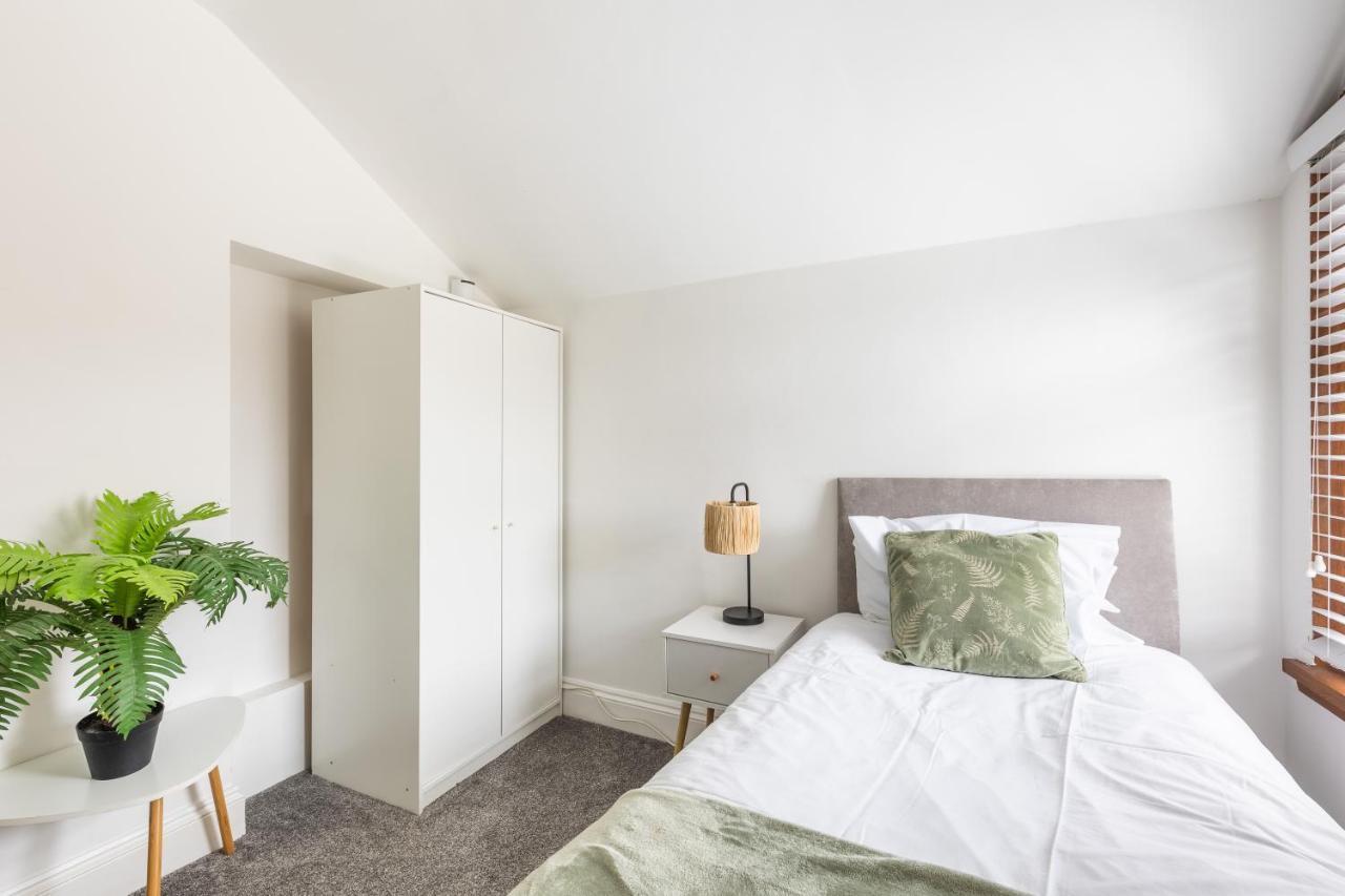 Levi Suite By Koya Homes - 3-Bedroom Home, Downtown Cardiff, Free Parking Eksteriør bilde