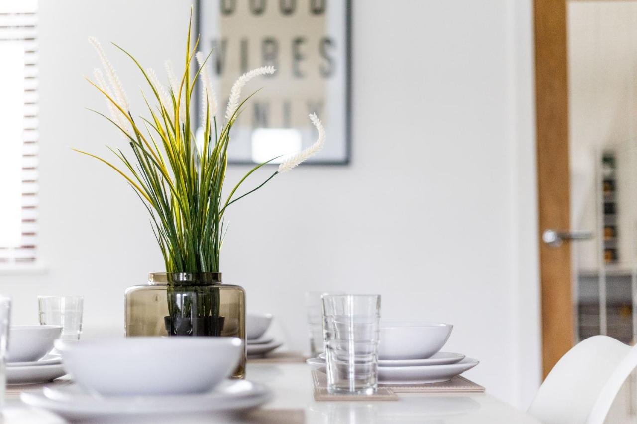 Levi Suite By Koya Homes - 3-Bedroom Home, Downtown Cardiff, Free Parking Eksteriør bilde