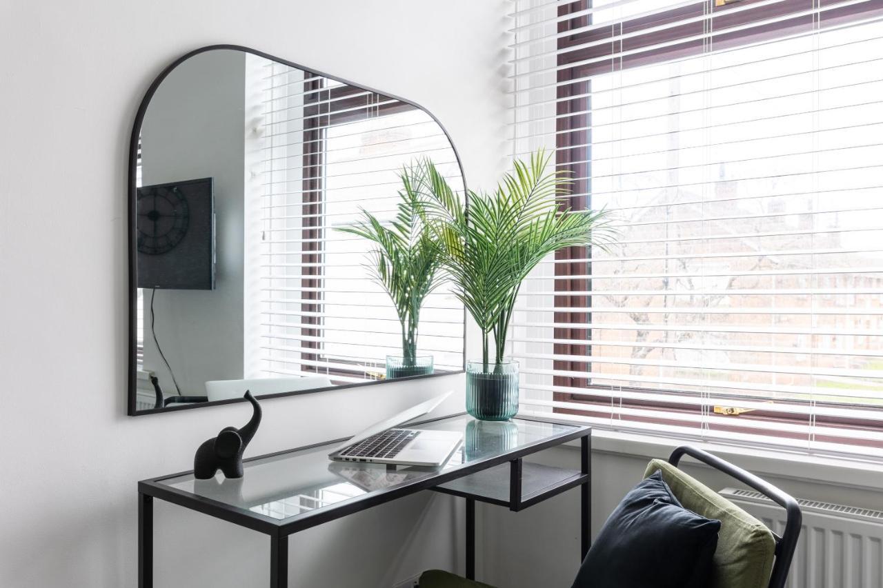 Levi Suite By Koya Homes - 3-Bedroom Home, Downtown Cardiff, Free Parking Eksteriør bilde
